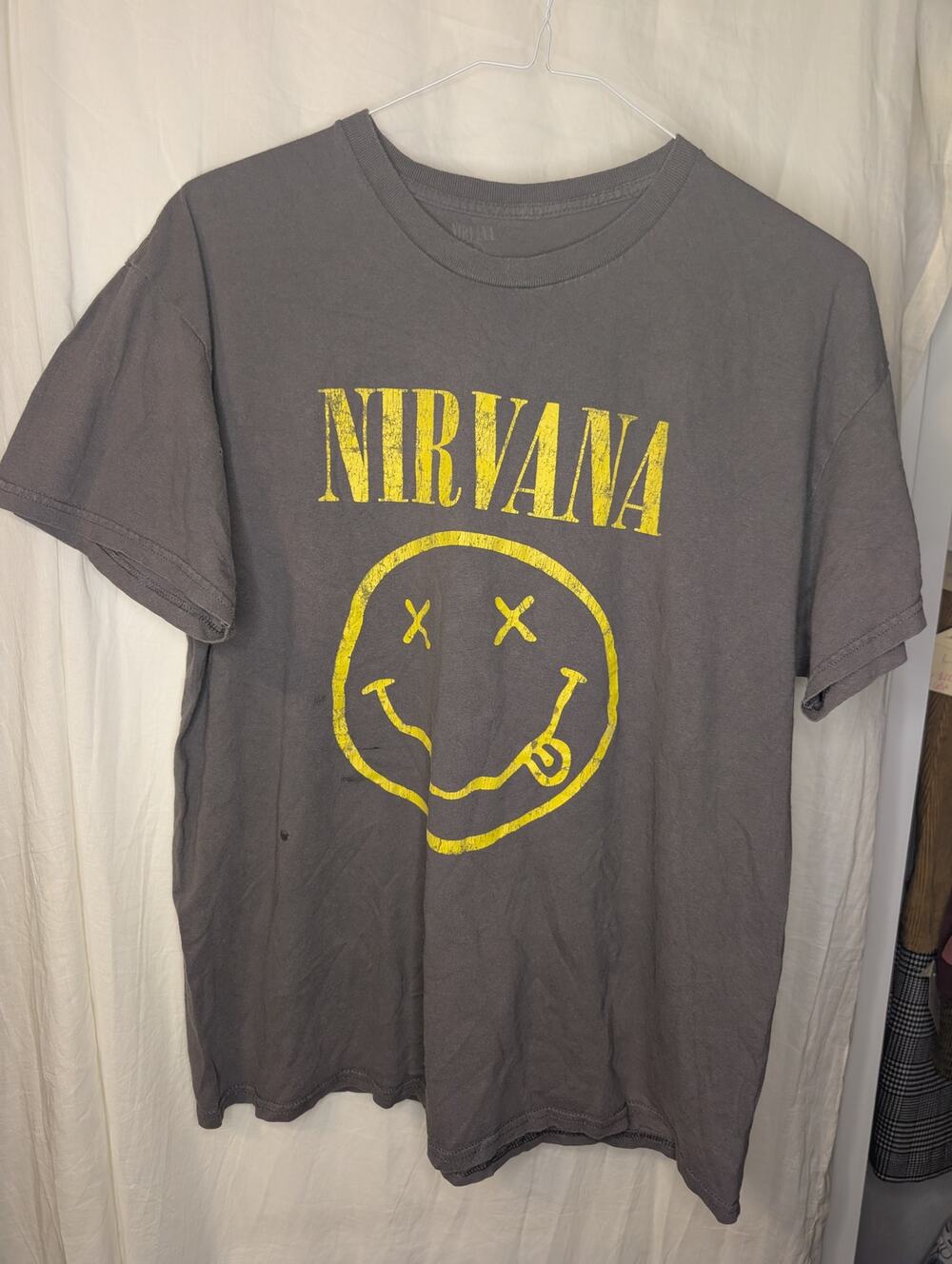 Nirvana tee